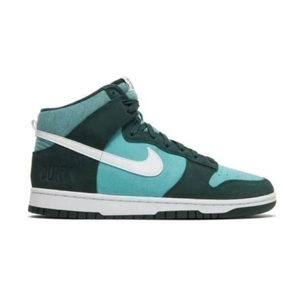 NIKE Dunk High SE "Athletic Club-Pro Green" Sneakers Size 9 - Picture 1 of 9